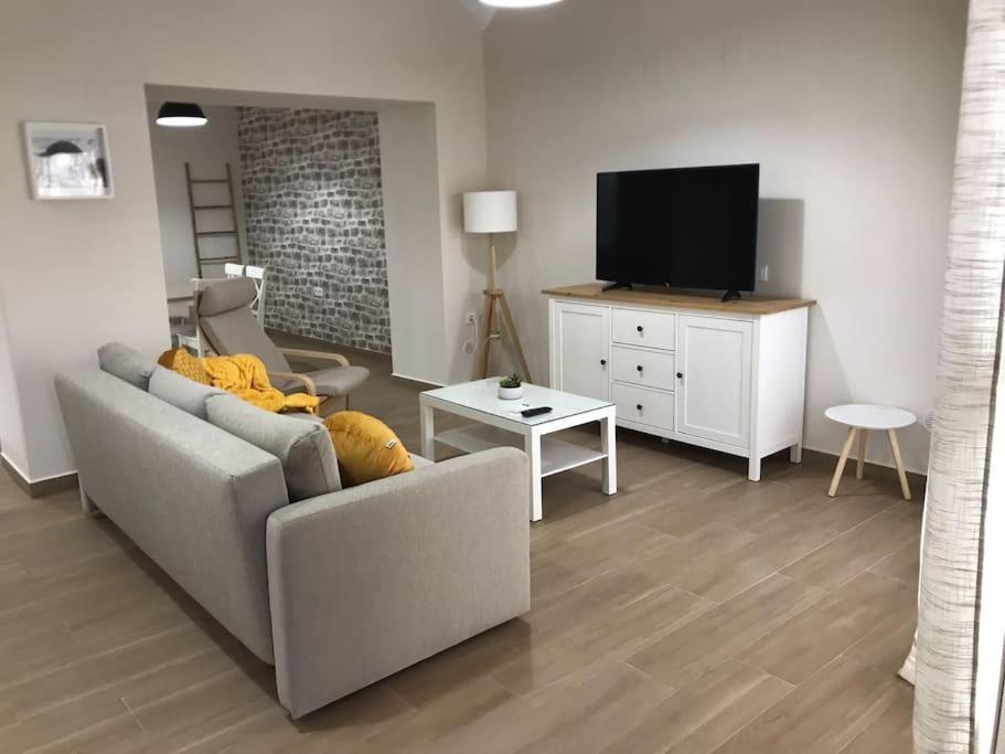 Bonita Y Amplia Casa Con Patio, En Centro Ciudad Apartment Mérida Luaran gambar