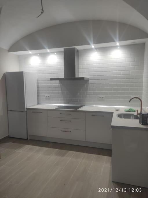 Bonita Y Amplia Casa Con Patio, En Centro Ciudad Apartment Mérida Luaran gambar